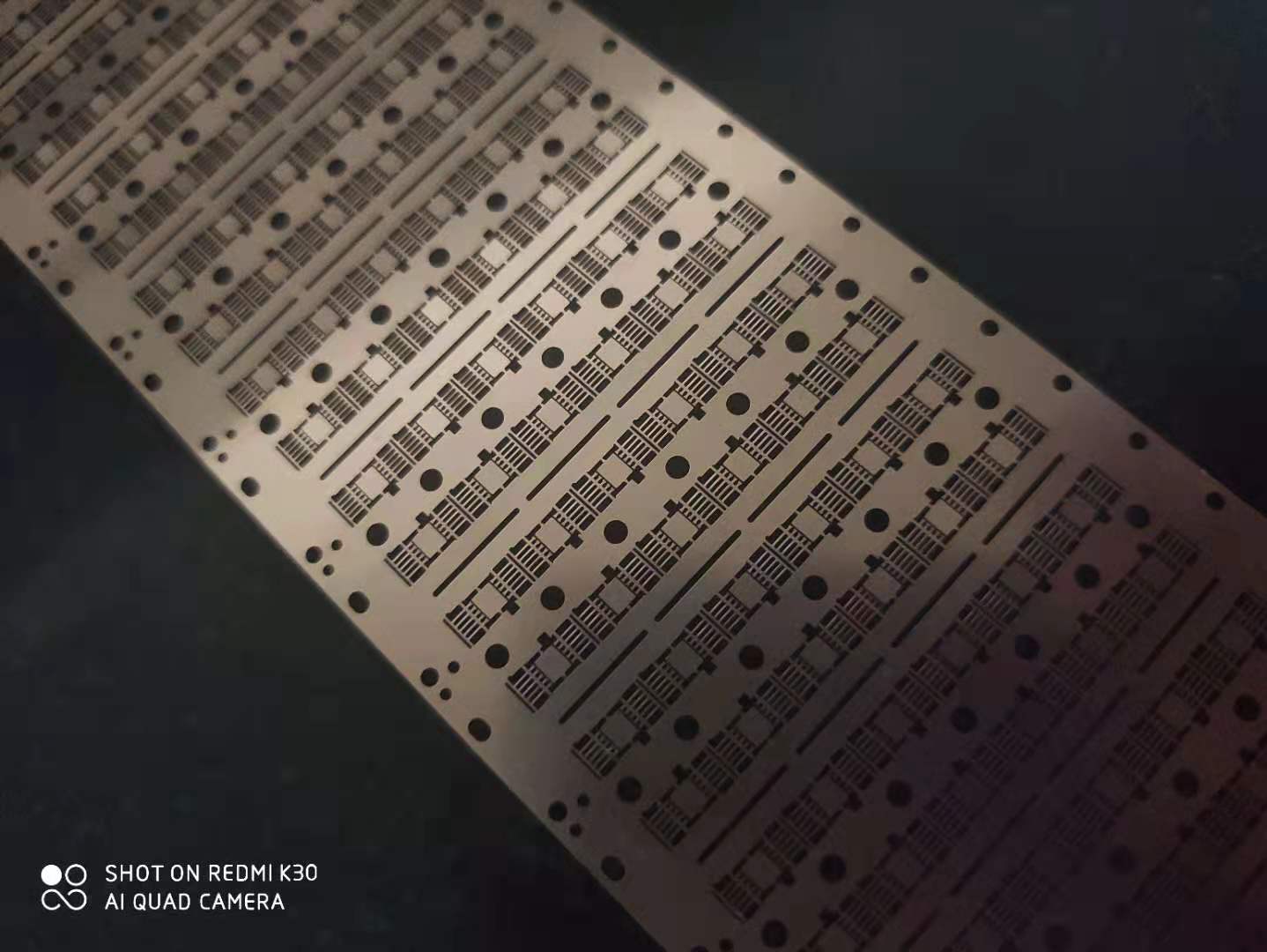 【集成電路板】五金沖壓件圖片-3